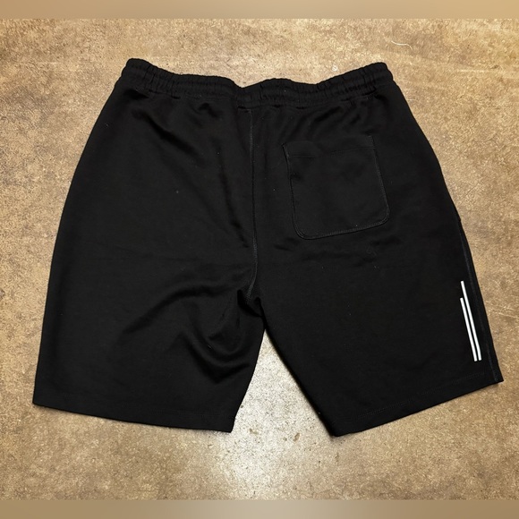 Kenneth Cole shorts size XL Men’s Active - Picture 5 of 9